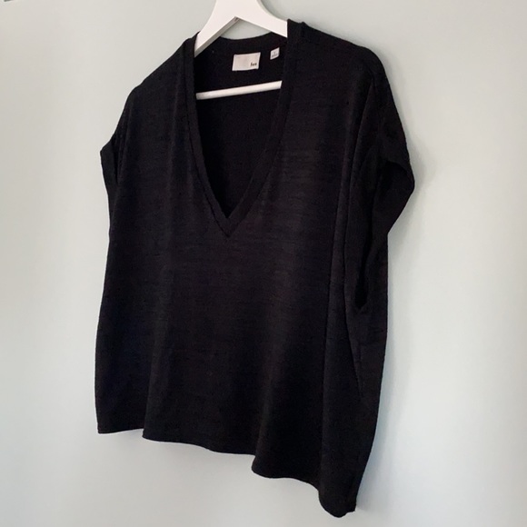 π€ Aritzia Wilfred Free boxy crop top - Picture 4 of 10